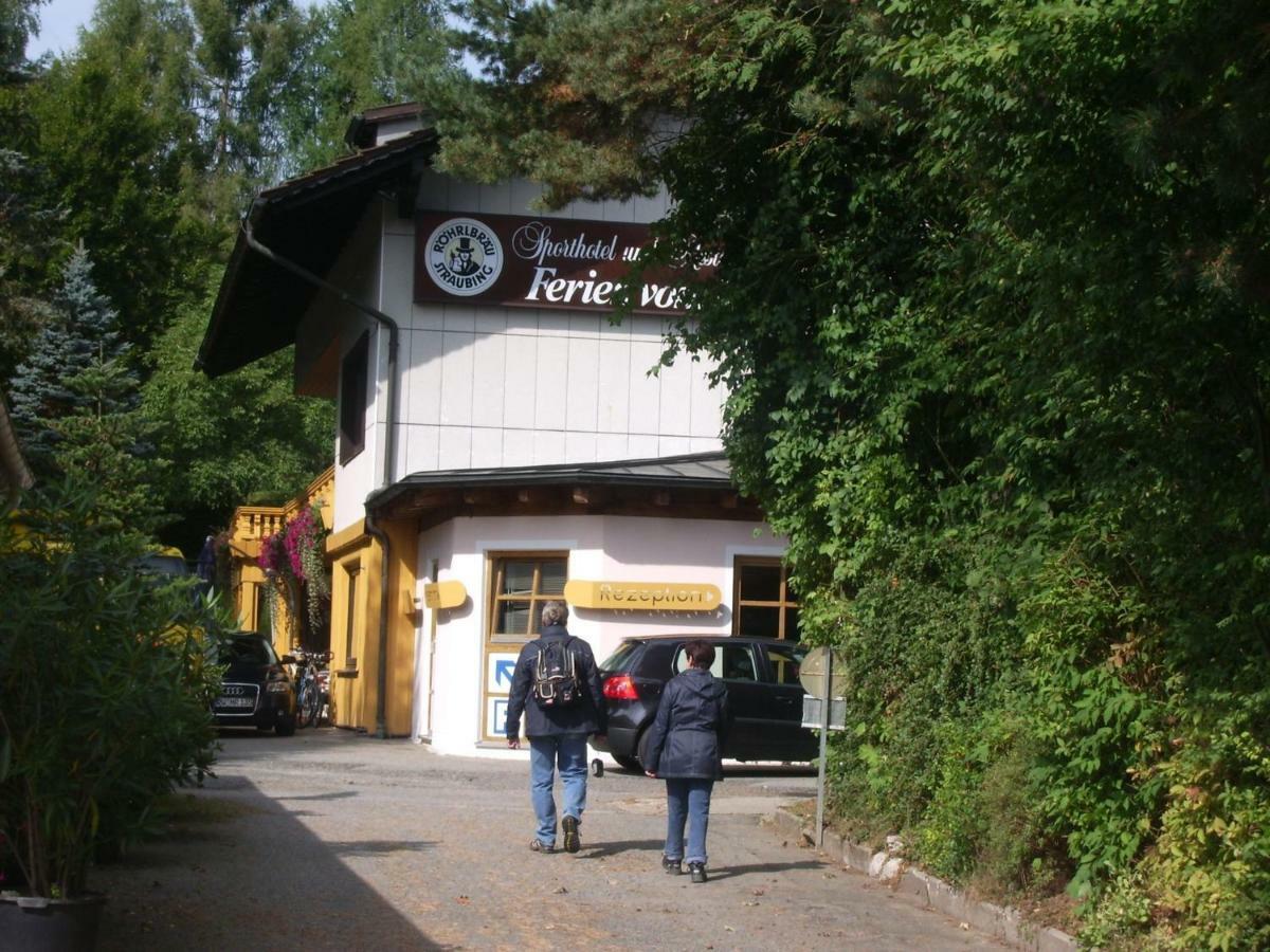 Ferien Vom Ich, Bayerischer Wald, Hotel & Restaurant Neukirchen  Екстериор снимка