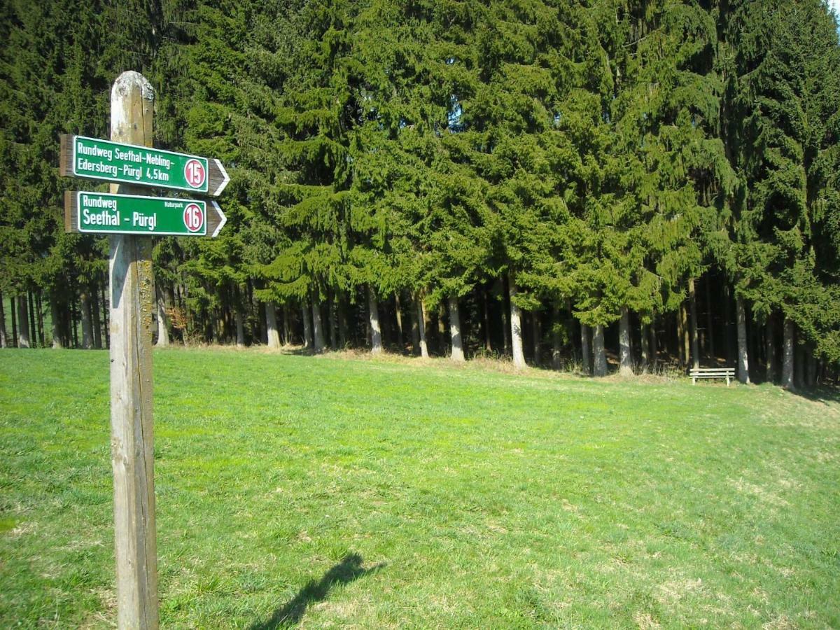 Ferien Vom Ich, Bayerischer Wald, Hotel & Restaurant Neukirchen  Екстериор снимка