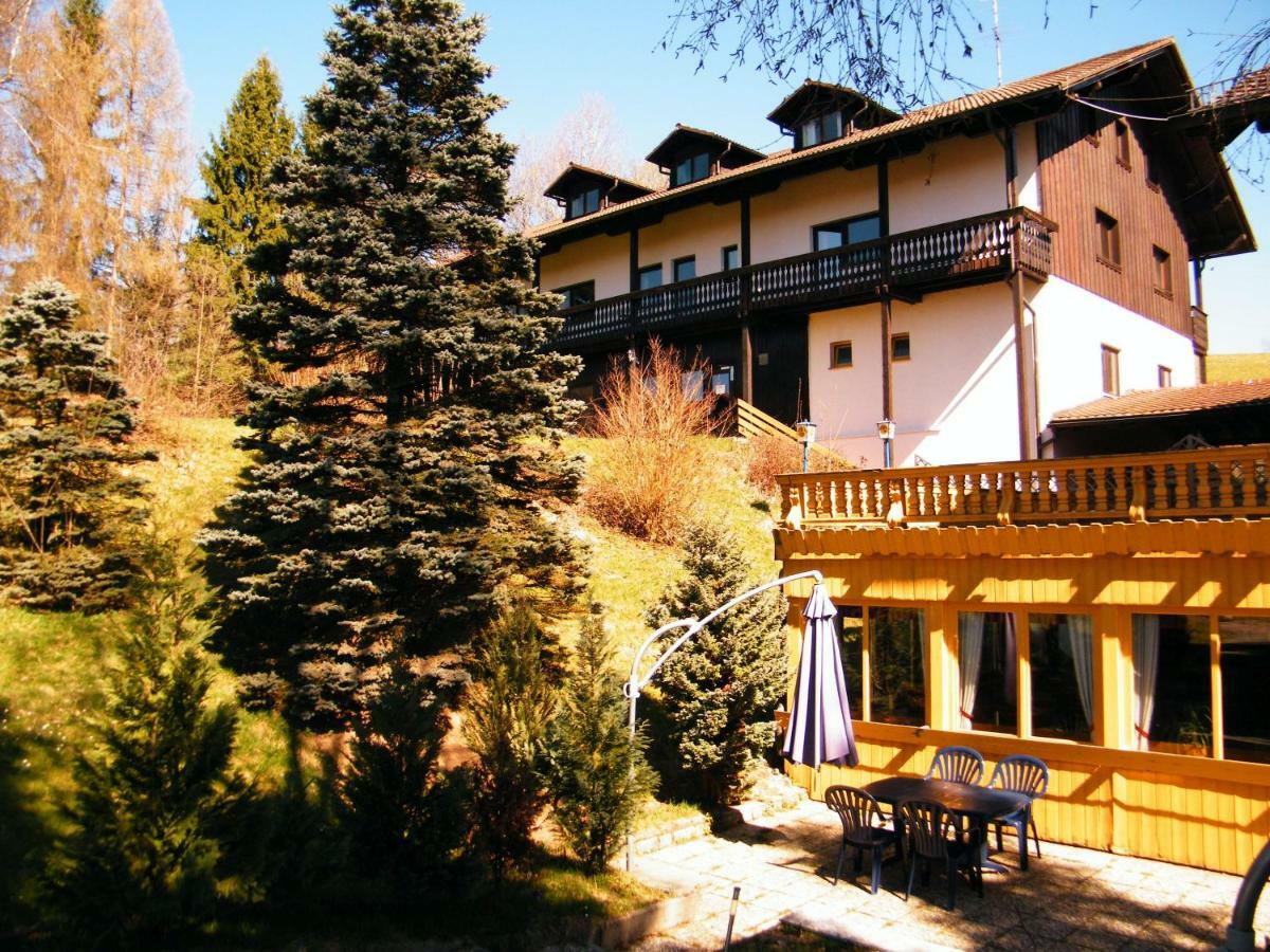 Ferien Vom Ich, Bayerischer Wald, Hotel & Restaurant Neukirchen  Екстериор снимка